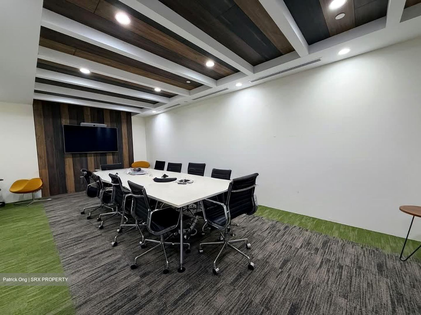 One Raffles Place (D1), Office #533721701